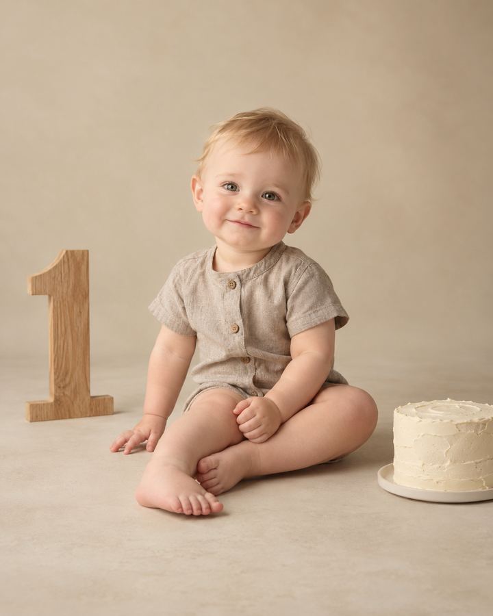 Cake Smash: birthday with wooden number one